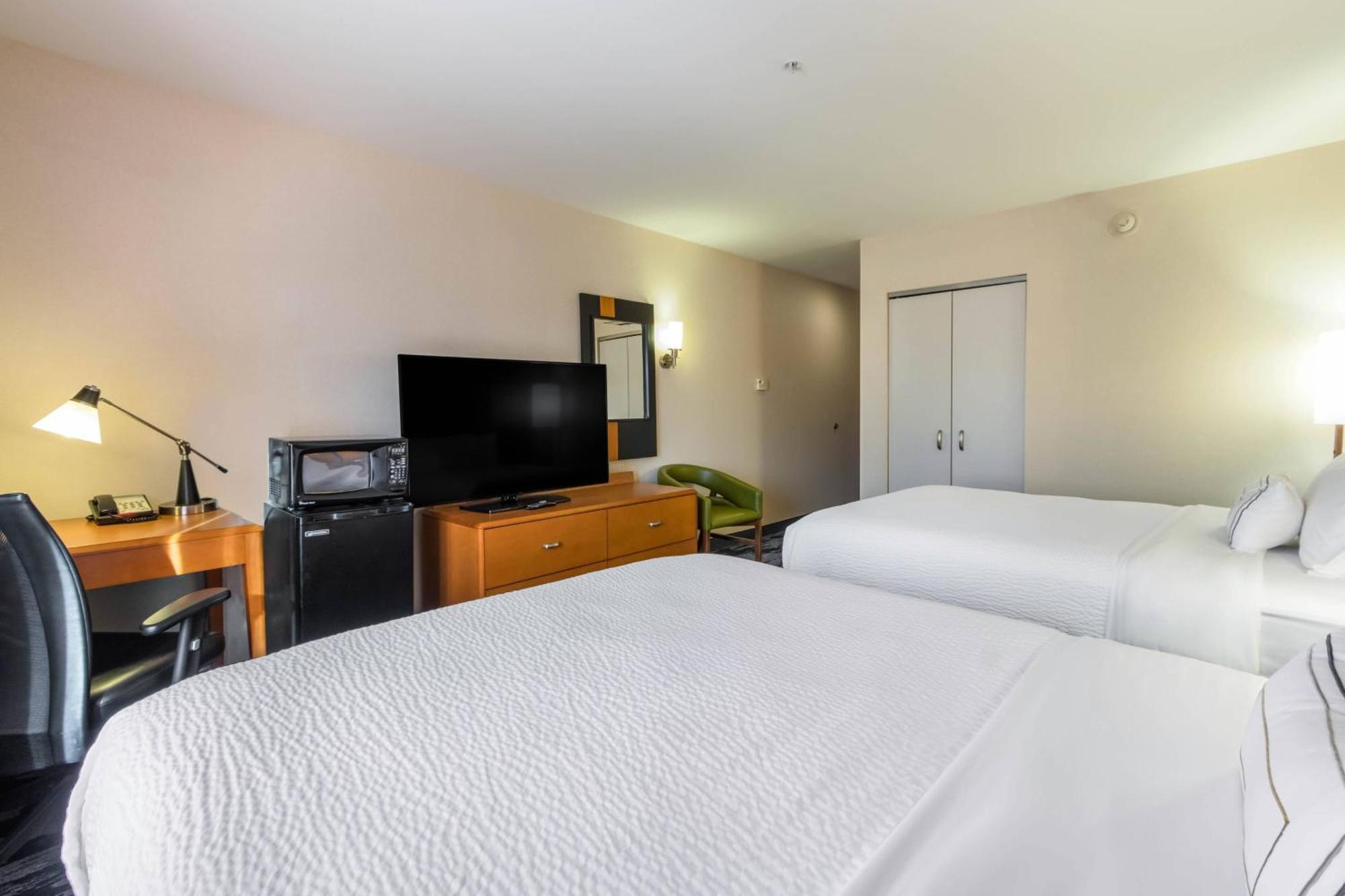 Fairfield Inn & Suites Колумбия Экстерьер фото