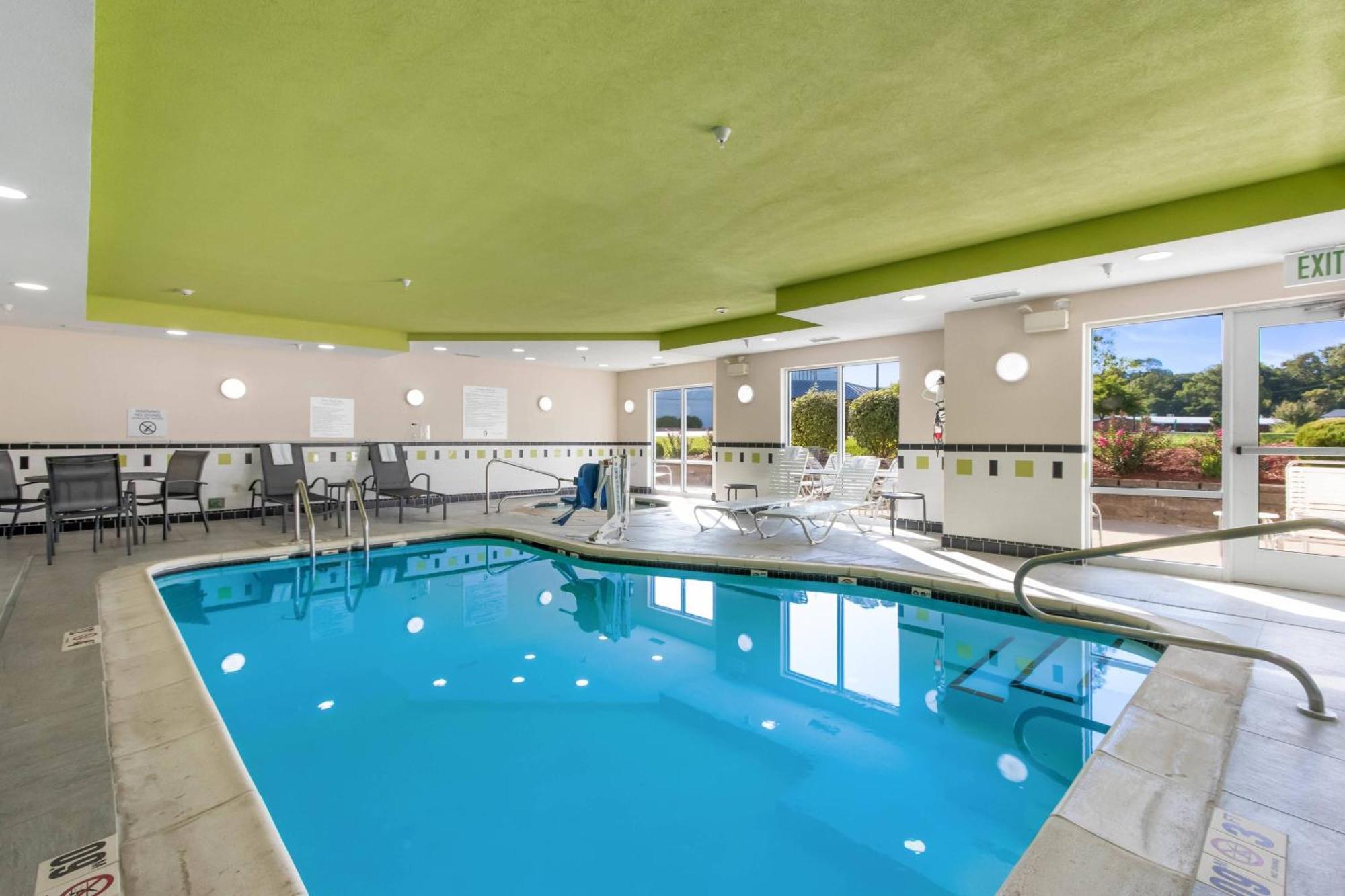 Fairfield Inn & Suites Колумбия Экстерьер фото