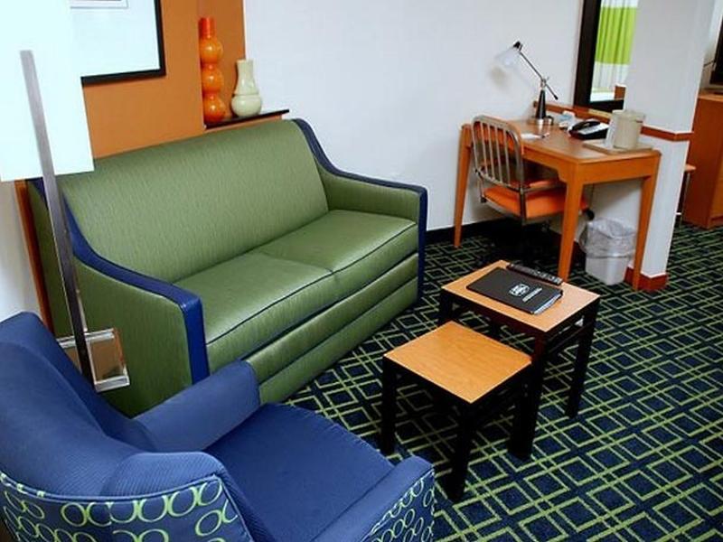 Fairfield Inn & Suites Колумбия Экстерьер фото